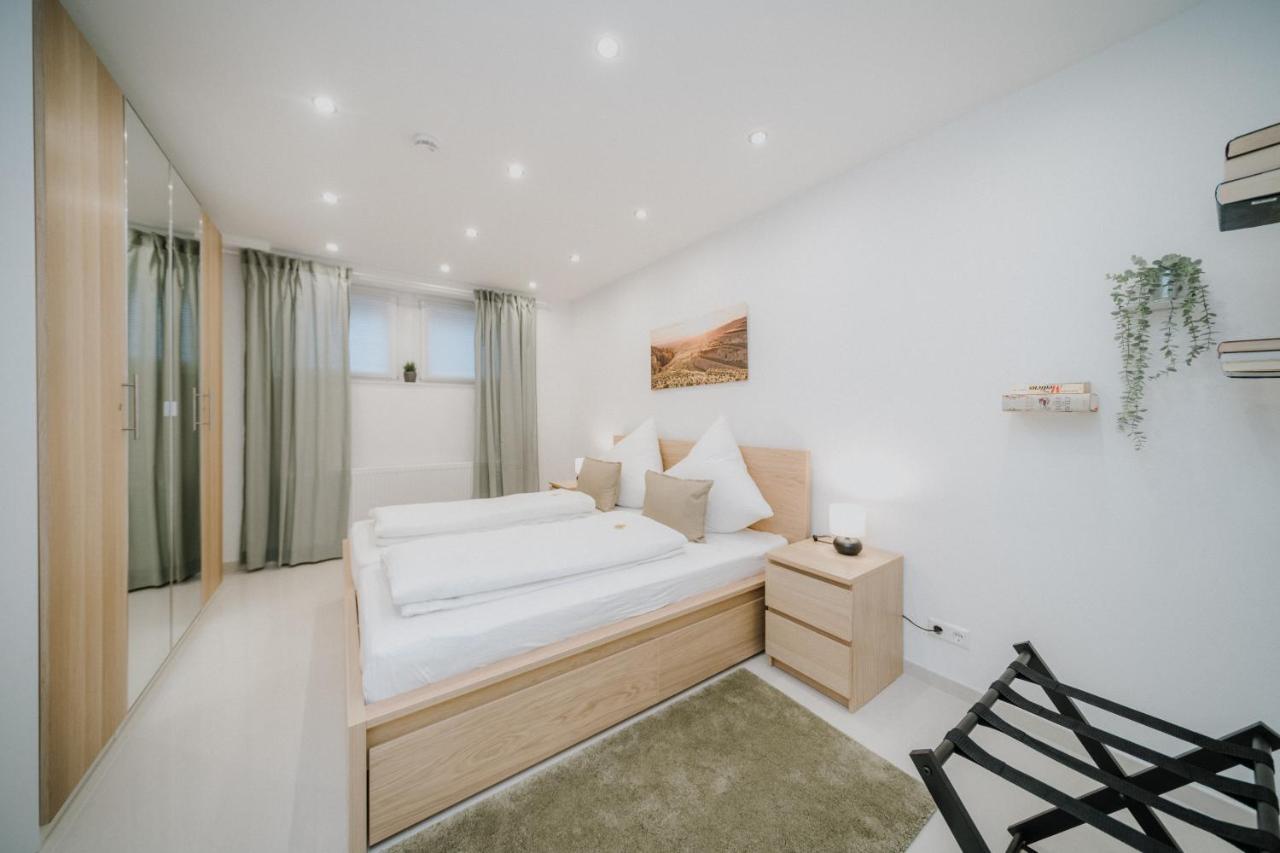 Ferienwohnung Am Weinberg Boetzingen ภายนอก รูปภาพ